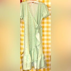 Large midi flutter wrap dress by Lauren Conrad EUC